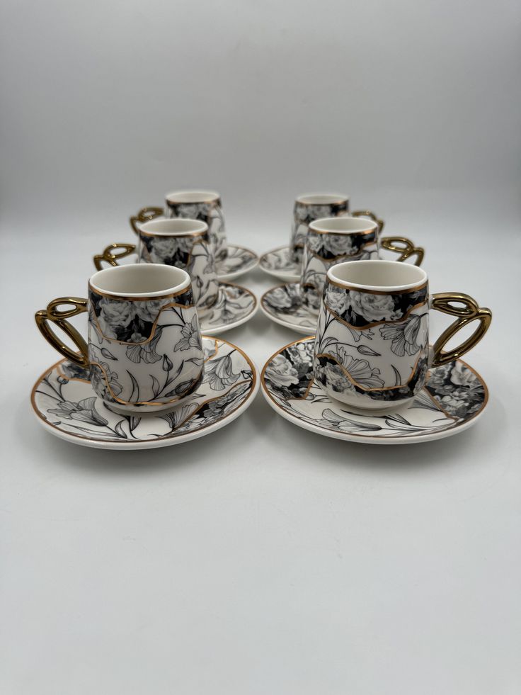 Porcelain coffee set 4